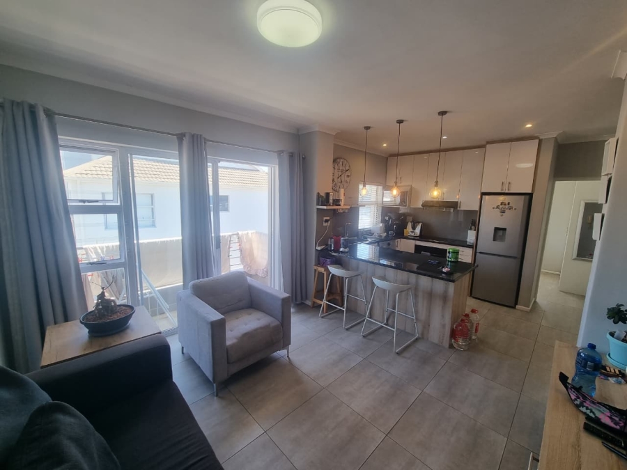 To Let 2 Bedroom Property for Rent in Table View Western Cape